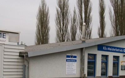 Werkstatt mit Austellung und Büros